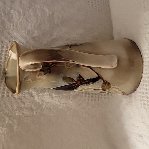 Burton & Burton Bird Flower Pitcher/Vase Glazed Ceramic 9" NOTE:CAN'T BE BUNDLED - Picture 7 of 7